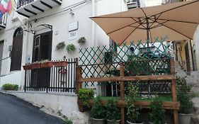 Opera Boutique Rooms
